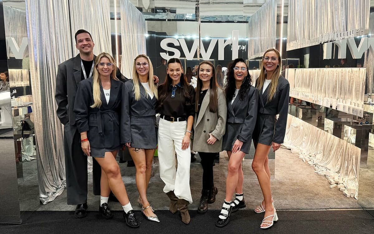 SWRL komanda SWRL komanda